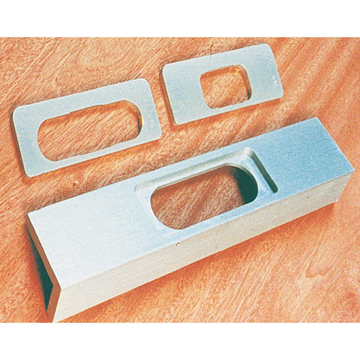 ROUTING JIG FOR SOSS HINGES MED/HEV