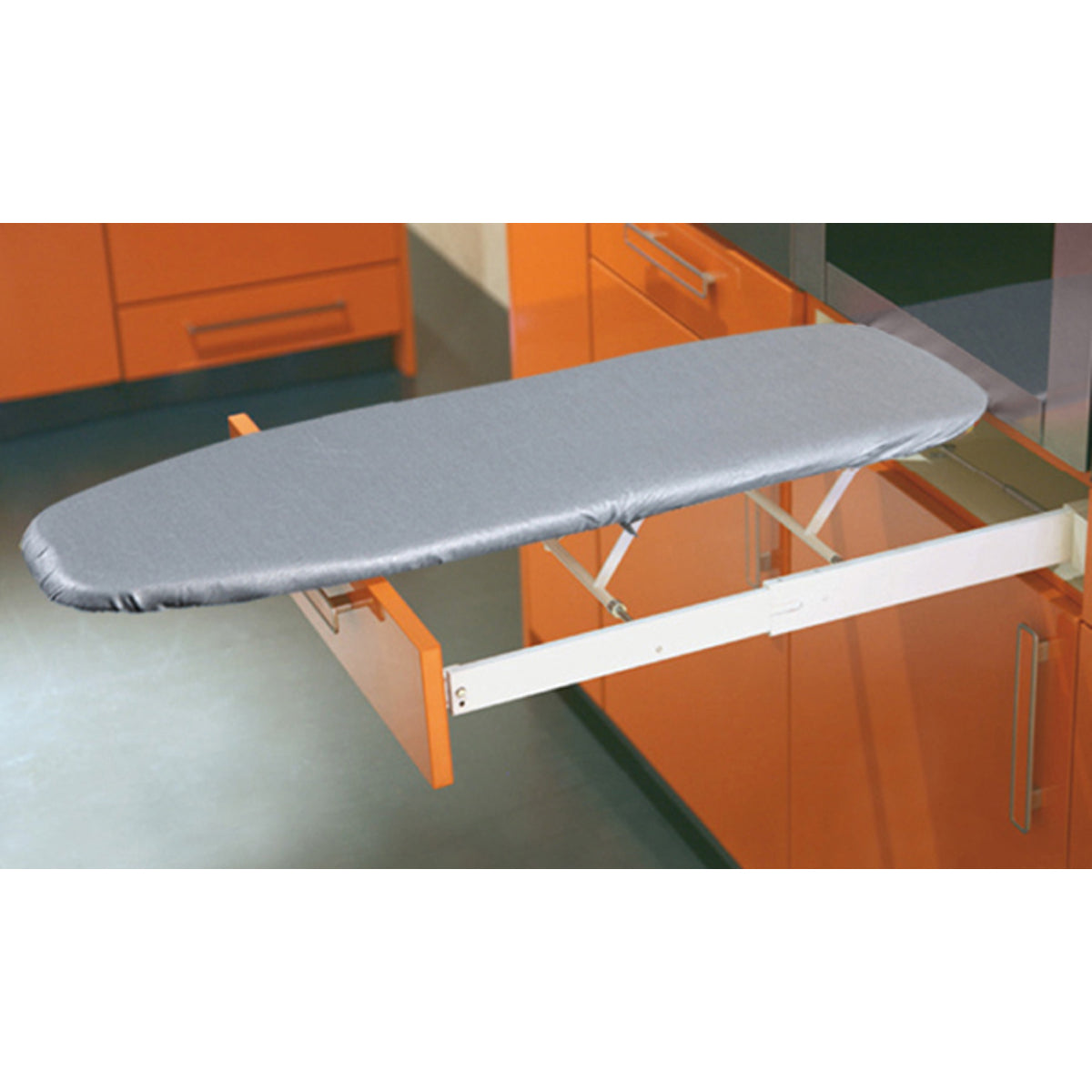 IRONFIX IRONING BOARD+COV WHI
