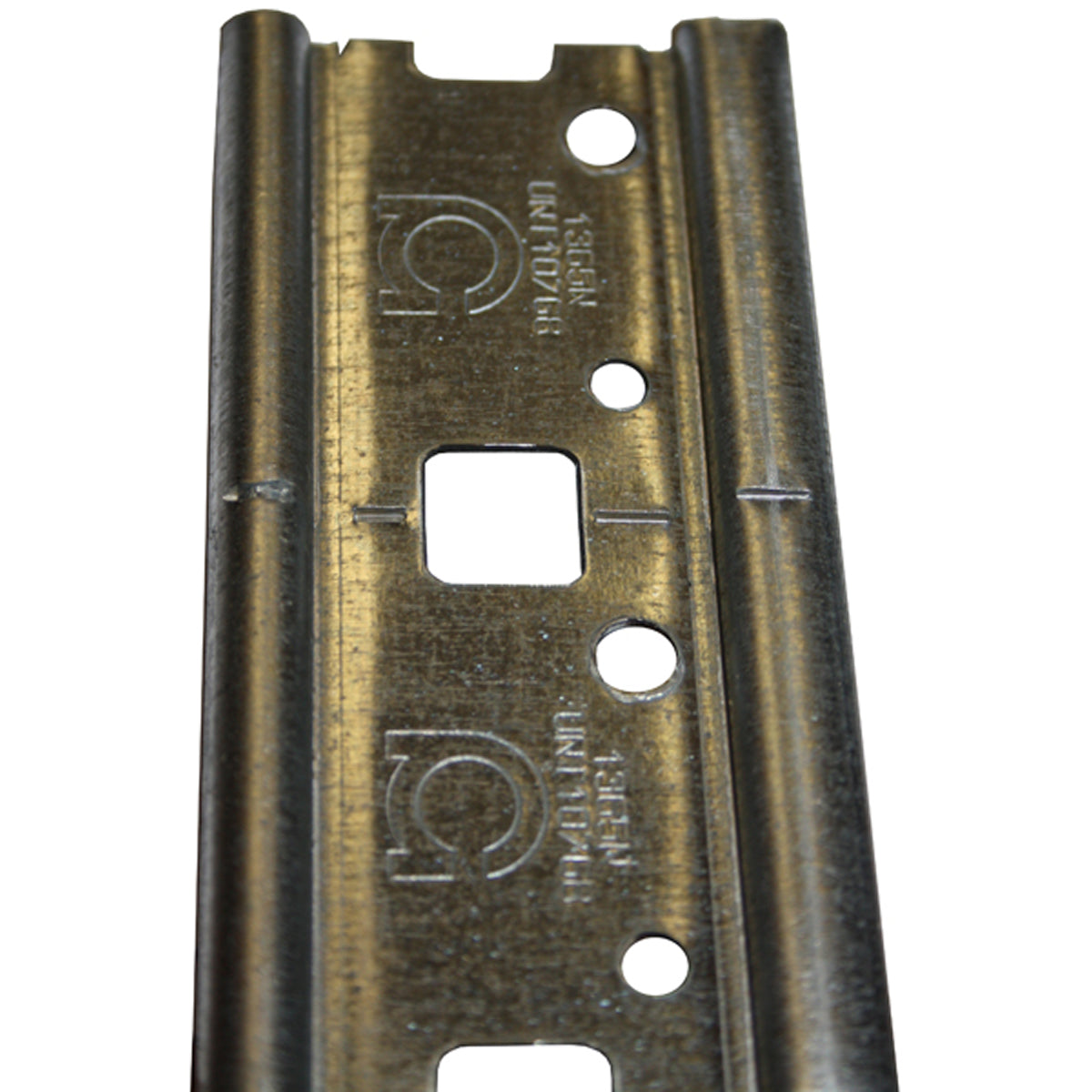 STRIP MOUNT 105KG 2000x50x6 ST/GLV