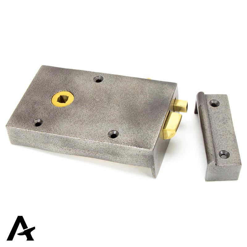 BATHROOM LATCH LH 128x79x22 IRON