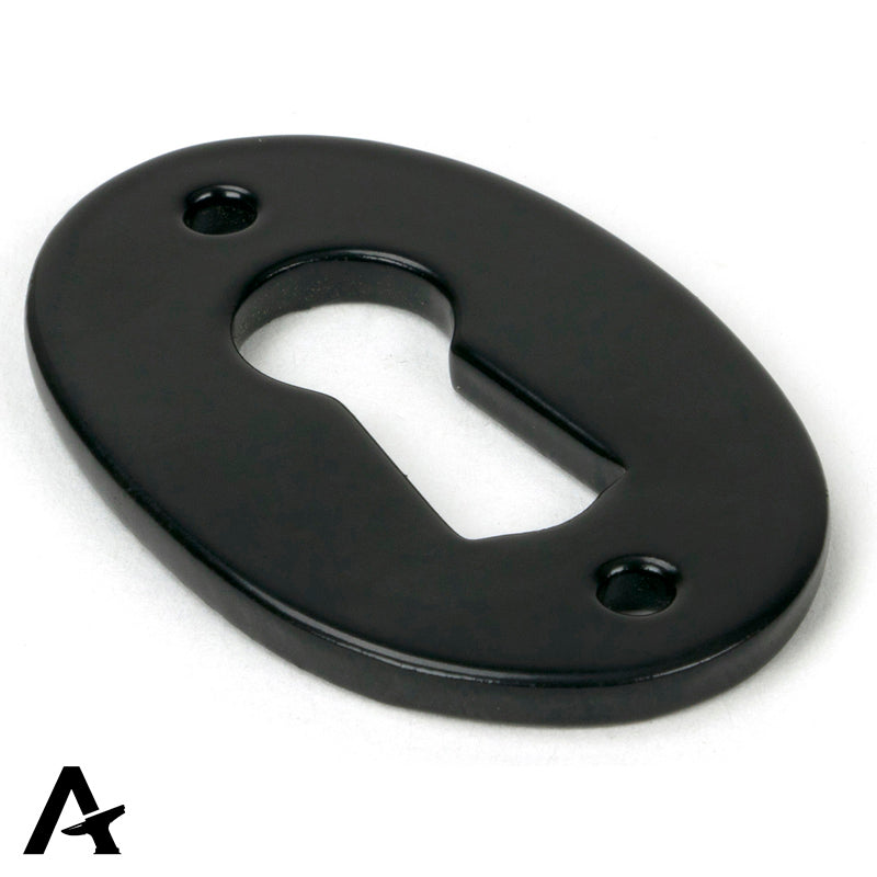 ESCUTCHEON OVAL 51x31x2.5 BLK