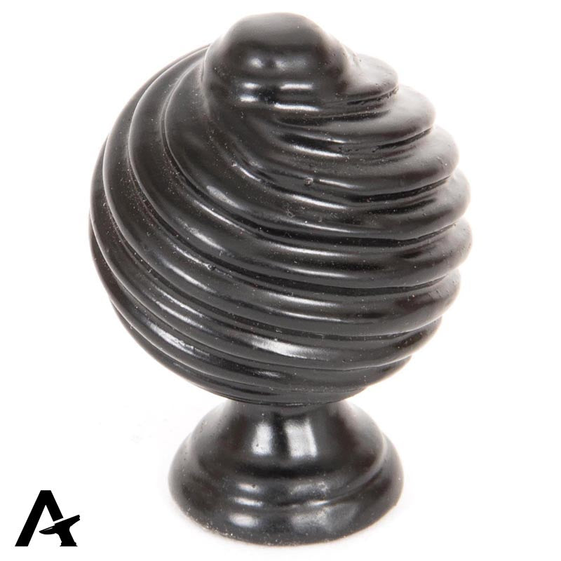 TWIST KNOB 30x41x18 BLK
