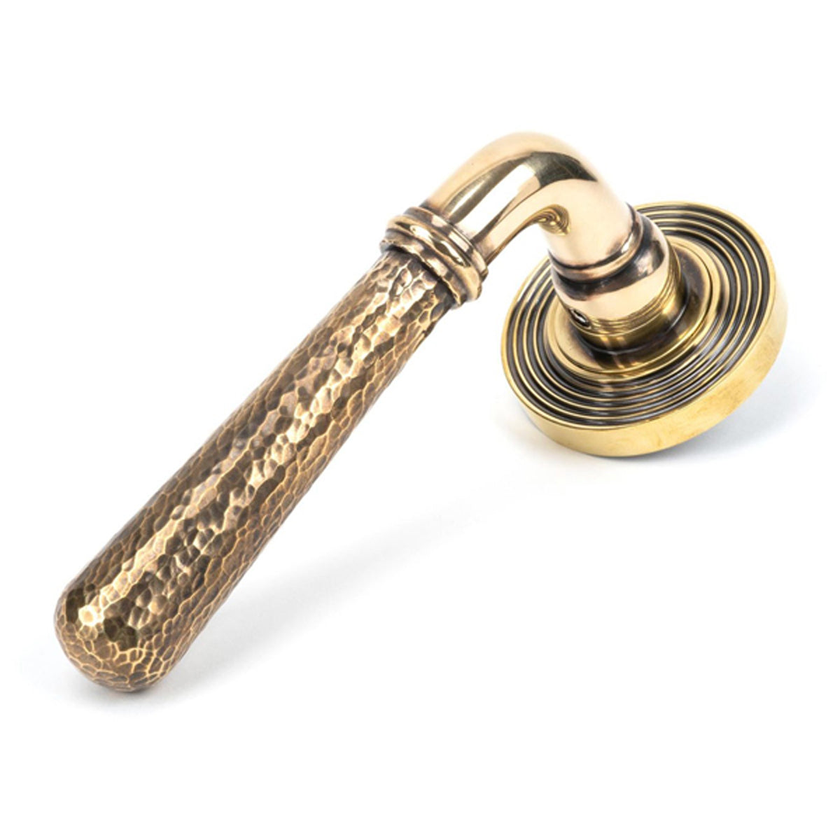HAMMERED NEWBURY LEVER HANDLE+ROSE SPRUNG BEEHIVE 53x126x64 AGBR