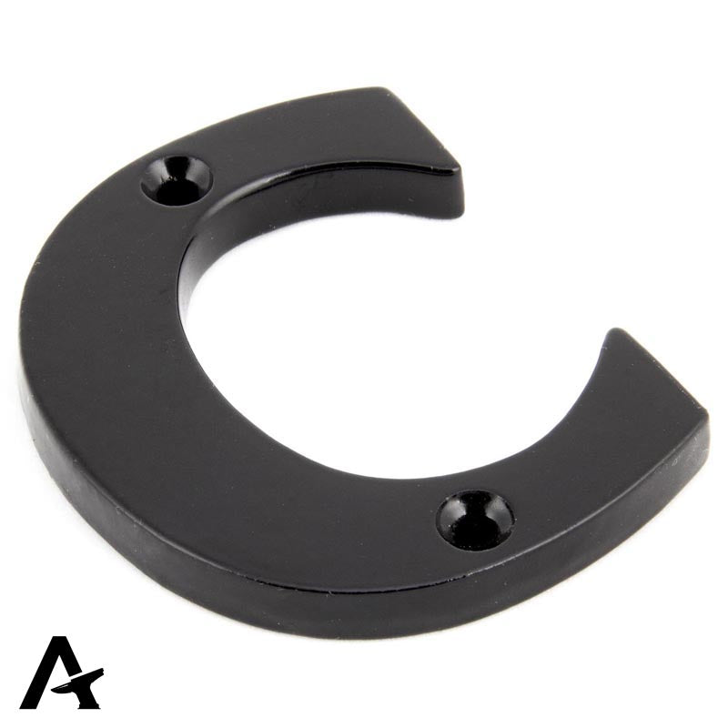 LETTER C 78x60x8 BLK