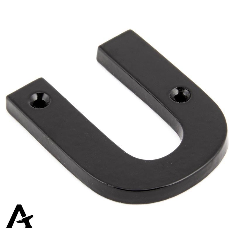 LETTER U 78x62x8 BLK