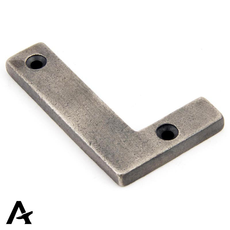 LETTER L 78x48x8 APW