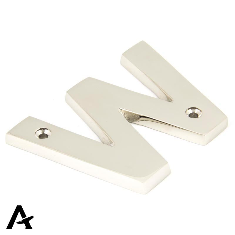 LETTER W 78x100x8 PNP