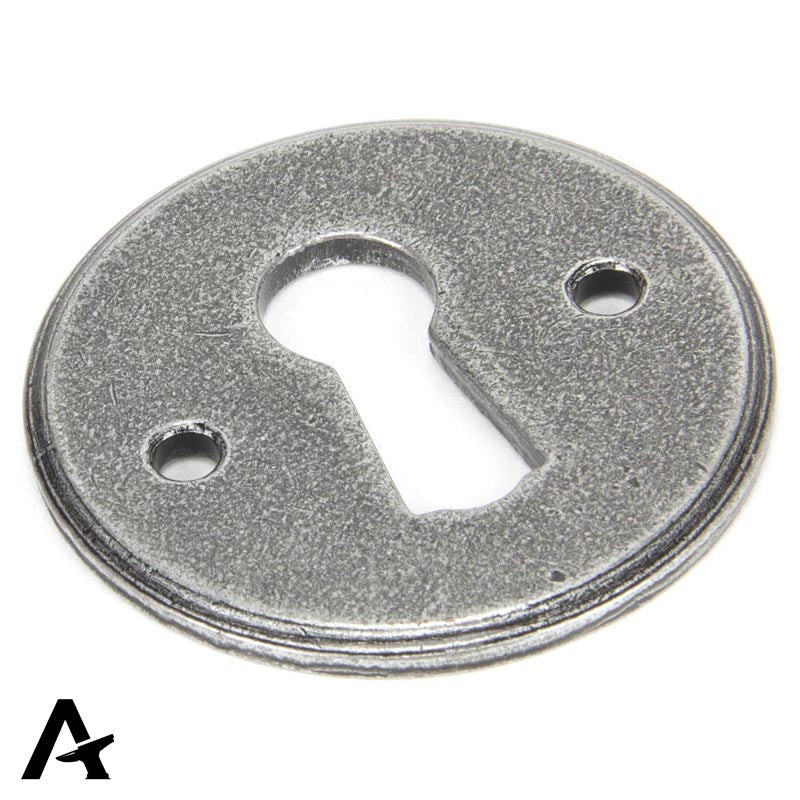 ESCUTCHEON REGENCY 45x3 PEW