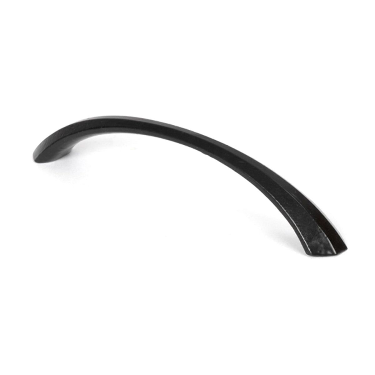 PULL HANDLE SHELL 129HC 141x18x28 BLK