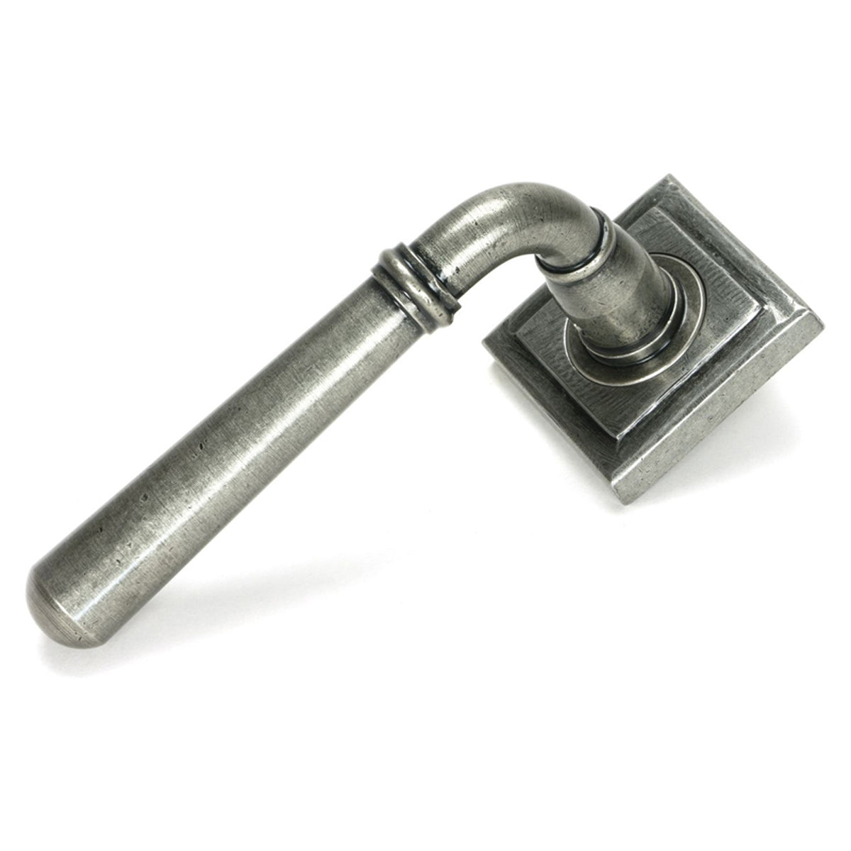 NEWBURY LEVER HANDLE+ROSE SPRUNG SQUARE 53x126x64 PEW