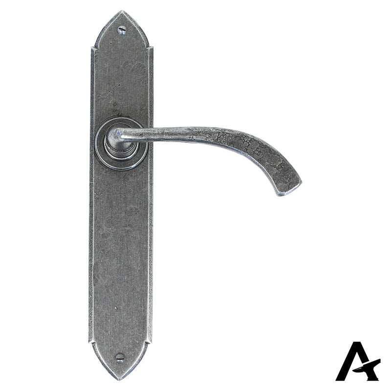 GOTHIC LEVER HANDLE CURVE LATCH 115x248x64 PEW