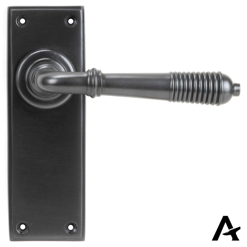 REEDED LEVER HANDLE LATCH 123x152x70 AGBZ