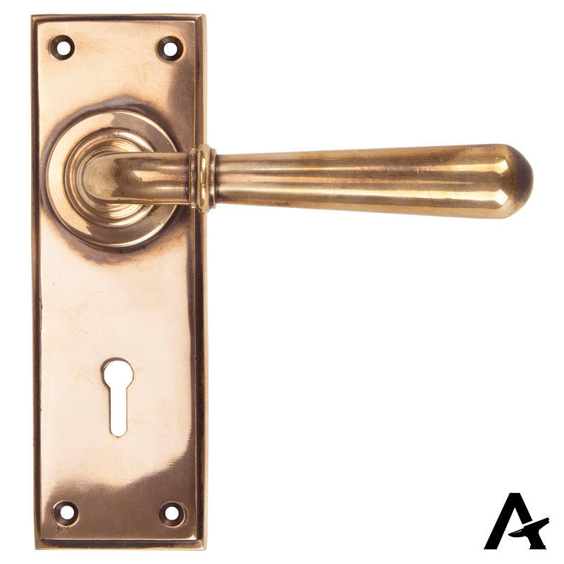 NEWBURY LEVER HANDLE LOCK 124x152x70 PBZ
