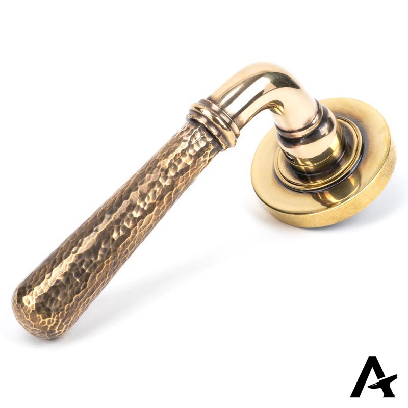 HAMMERED NEWBURY LEVER HANDLE+ROSE UNSPRUNG PLAIN 126x53x64 AGBR - 50037 by MARCHES (ANVIL) ARCHITECTURAL HARDWARE