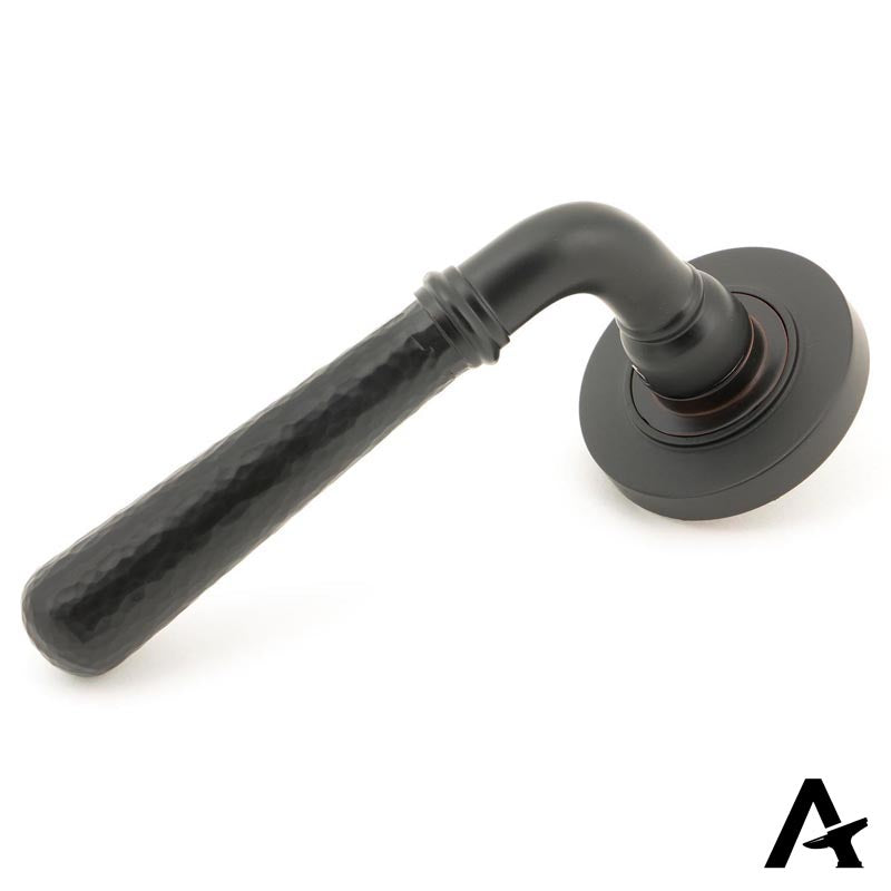 HAMMERED NEWBURY LEVER HANDLE+ROSE UNSPRUNG PLAIN 126x53x64 AGBZ - 50049 by MARCHES (ANVIL) ARCHITECTURAL HARDWARE