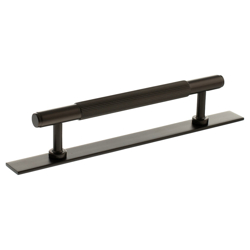 MILLHOUSE BATTERSEA LINEAR CABINET T-BAR PULL+BACKPLATE 128HC BRS/DBZ
