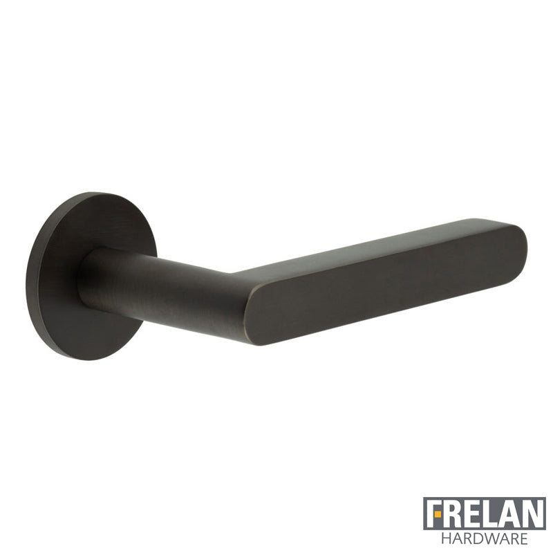 DOOR HANDLE ROUND ROSE UNSPRUNG 140x25x75 DBZ