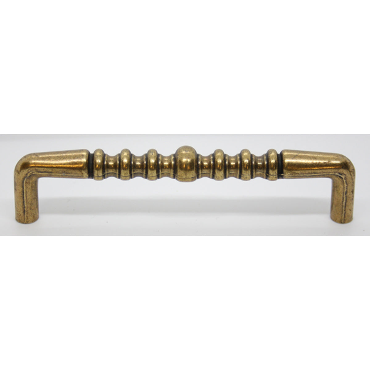 PULL D HANDLE RIBBED 96HC 103 ABR