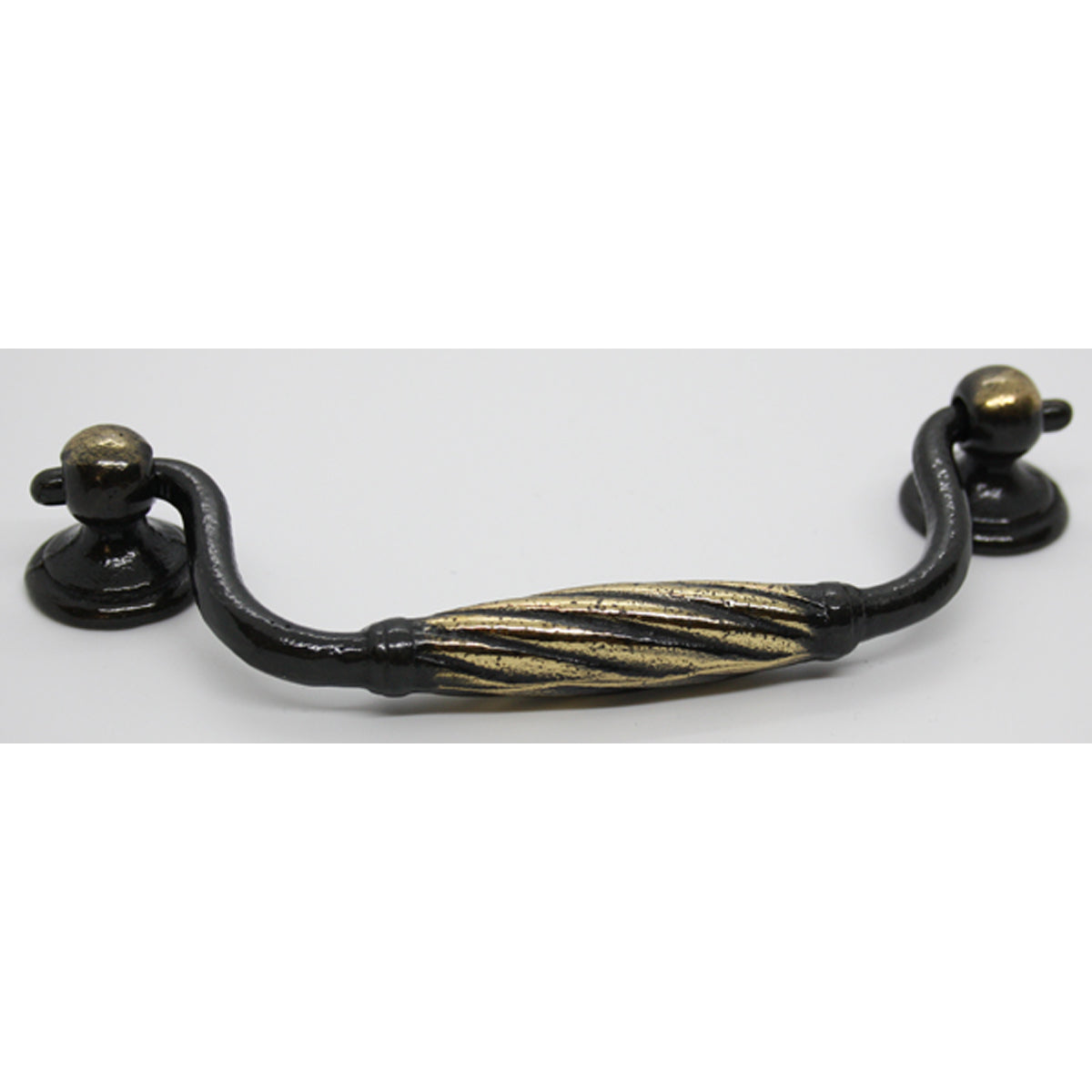 VERSAILES DRAWER PULL 128HC AEB
