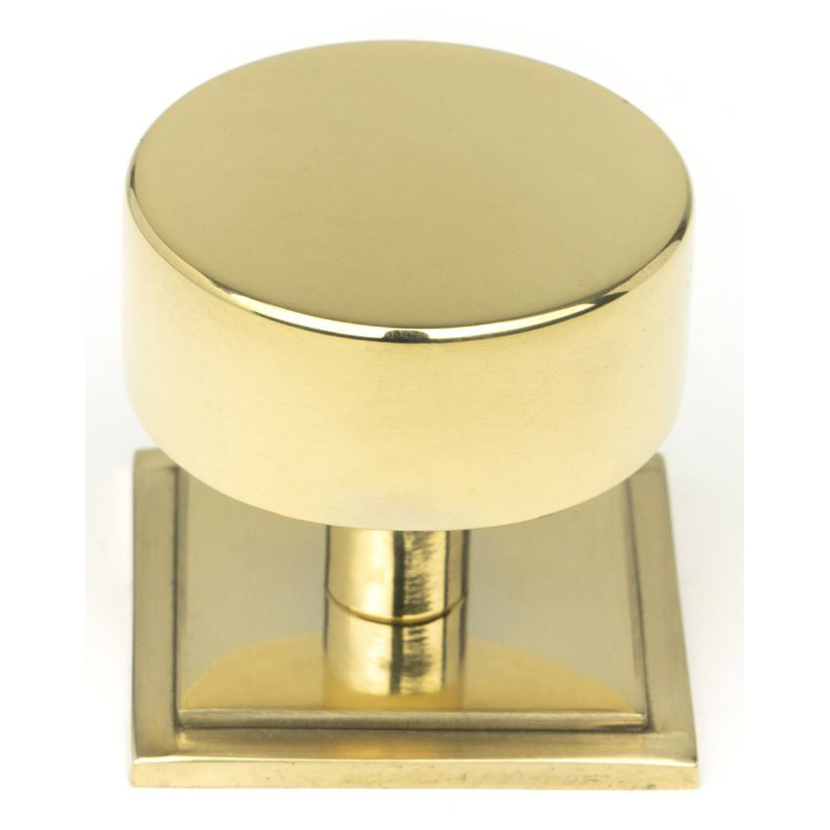 KELSO CABINET KNOB SQUARE 38x32 PBR