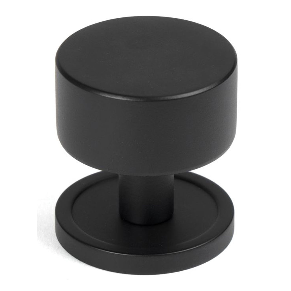 KELSO CABINET KNOB PLAIN 32x32 MBK