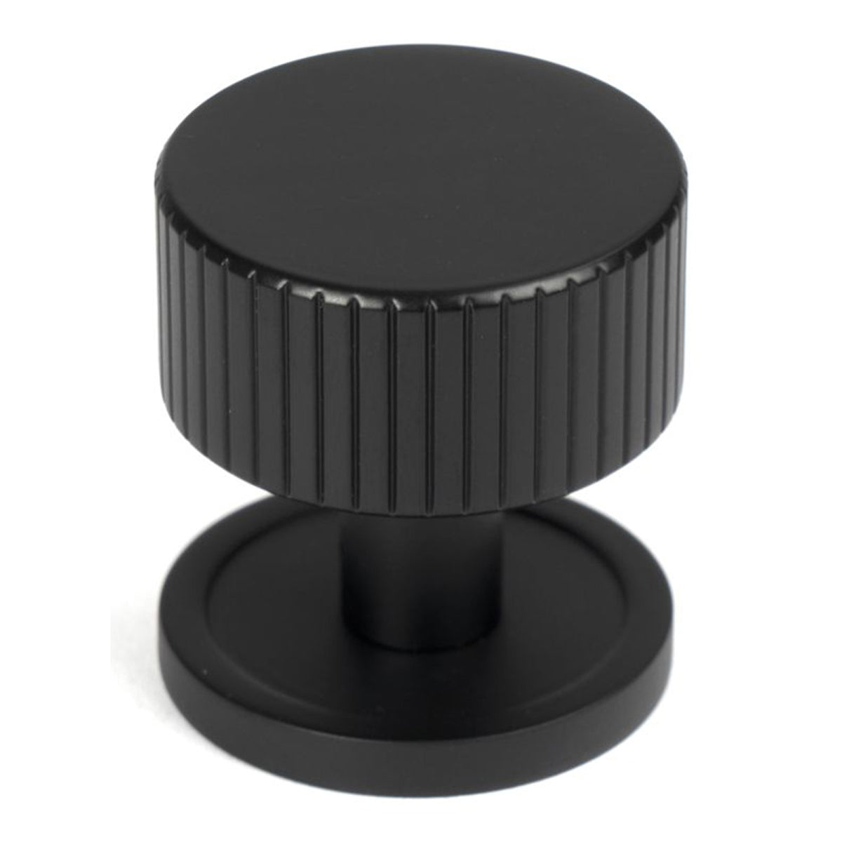 JUDD CABINET KNOB PLAIN 32x32 MBK