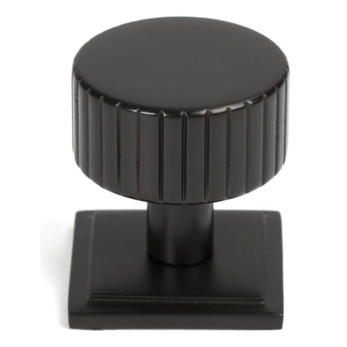JUDD CABINET KNOB SQUARE 32x32 AGBZ