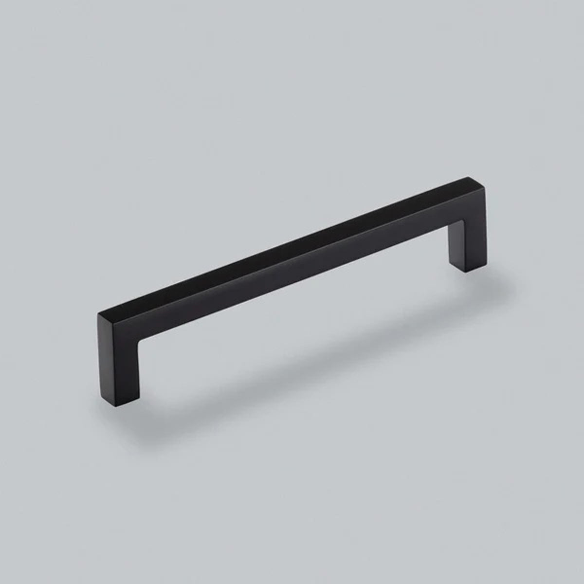 H&H NEWBRIDGE PULL HANDLE 160HC 171x36x11 MBK - GNEWP160MBL