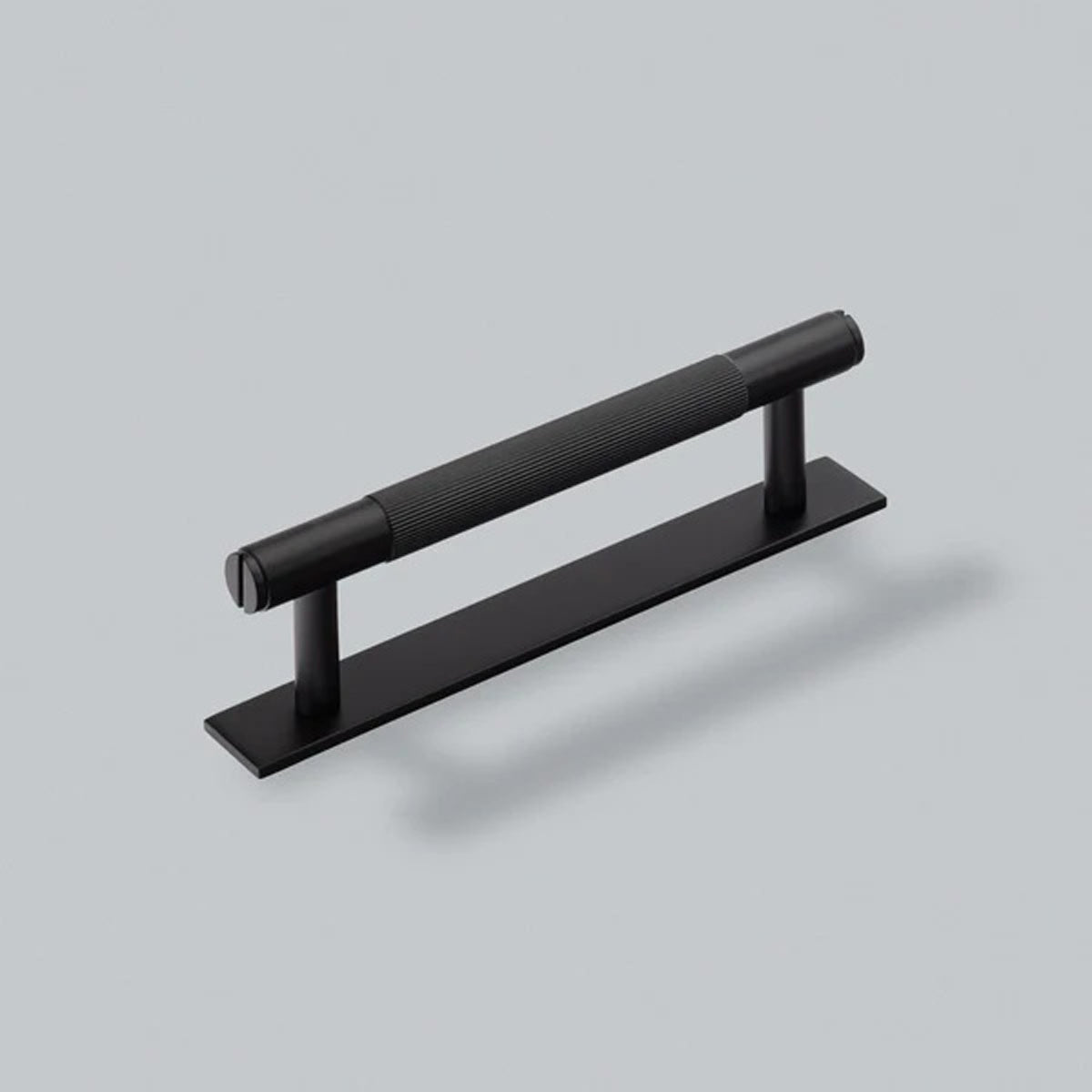 H&H TREW PULL HANDLE & BACKPLATE 128HC D16x171x22x50 MBK - GTREP128MBL