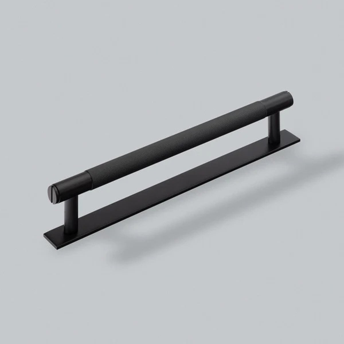 H&H TREW PULL HANDLE & BACKPLATE 224HC D18x267x24x52 MBK - GTREP224MBL
