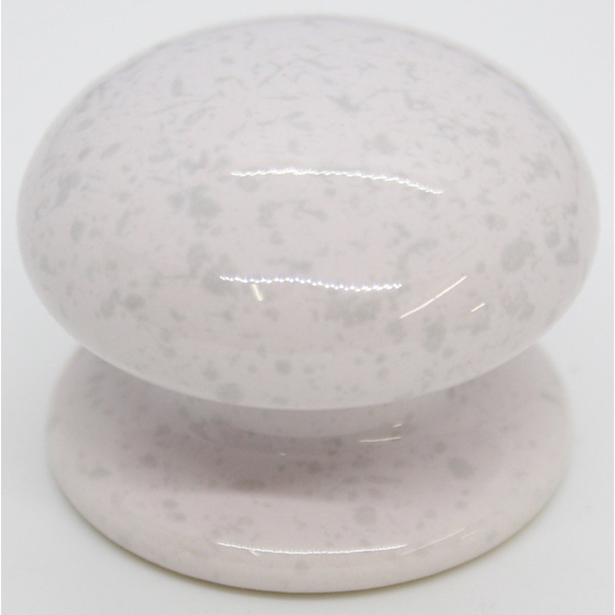 PORCELAIN KNOB D35 DAPPLE HEATHER by GRINDCO 464 LTD