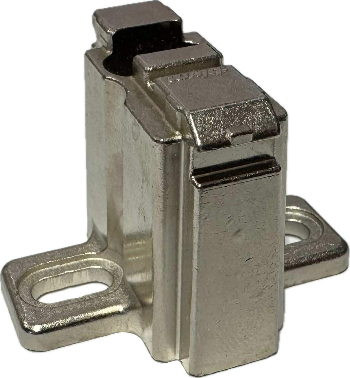 DISCONTINUED BLUM CRUC PLATE 27 NP MOQ 9000 by JULIUS BLUM UK LTD
