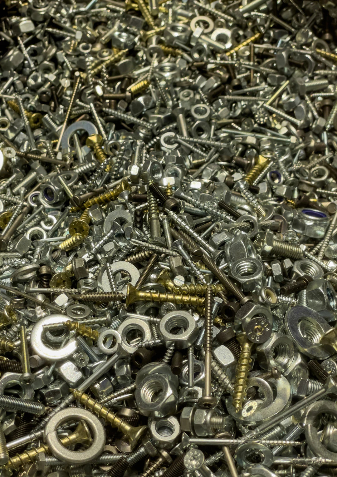Quality Screws for Wood and Metal Applications