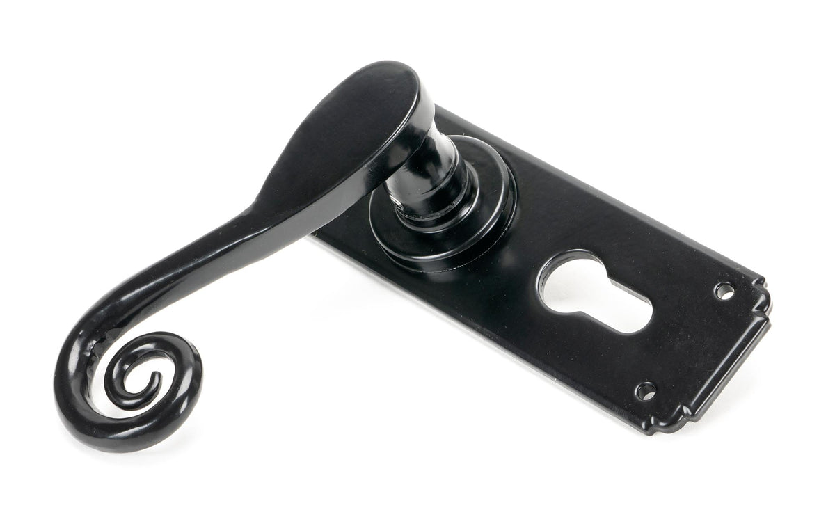 MONKEYTAIL LEVER HANDLE EURO LOCK 126x152x57 BLK - 45591 by MARCHES (ANVIL) ARCHITECTURAL HARDWARE