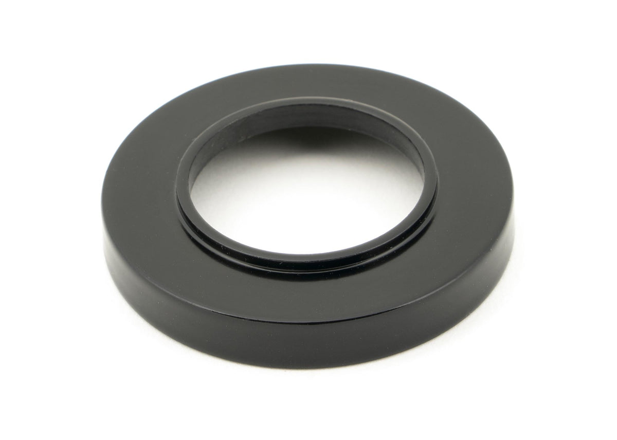 HAMMERED NEWBURY LEVER HANDLE+ROSE SPRUNG PLAIN 53x126x64 BLK - 45647 by MARCHES (ANVIL) ARCHITECTURAL HARDWARE