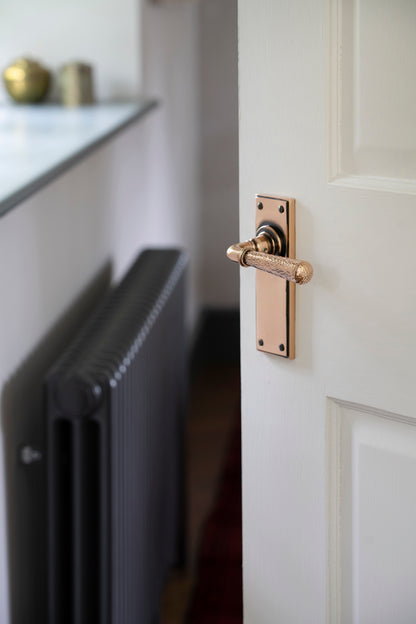 HAMMERED NEWBURY LEVER HANDLE LATCH 124x152x70 PBZ - 46226 by MARCHES (ANVIL) ARCHITECTURAL HARDWARE