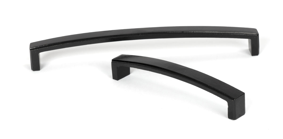 RIBBED PULL HANDLE 204HC 210x18x30 BLK - 48355 by MARCHES (ANVIL) ARCHITECTURAL HARDWARE