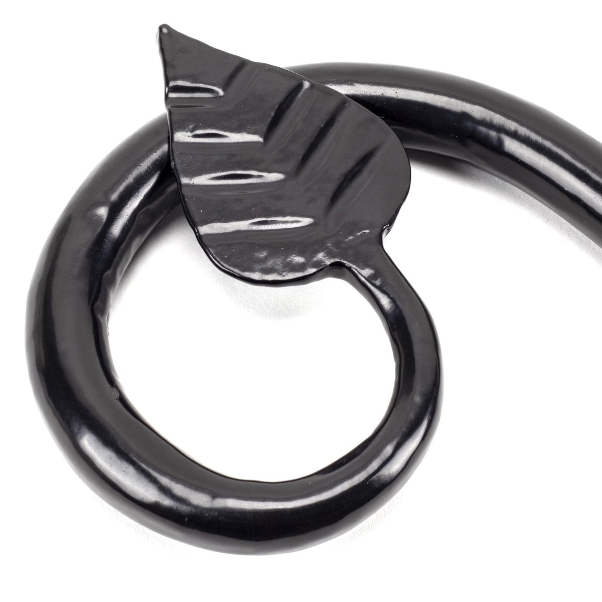 CURTAIN FINIAL LEAF PR 175x110 BLK - 49900 by MARCHES (ANVIL) ARCHITECTURAL HARDWARE