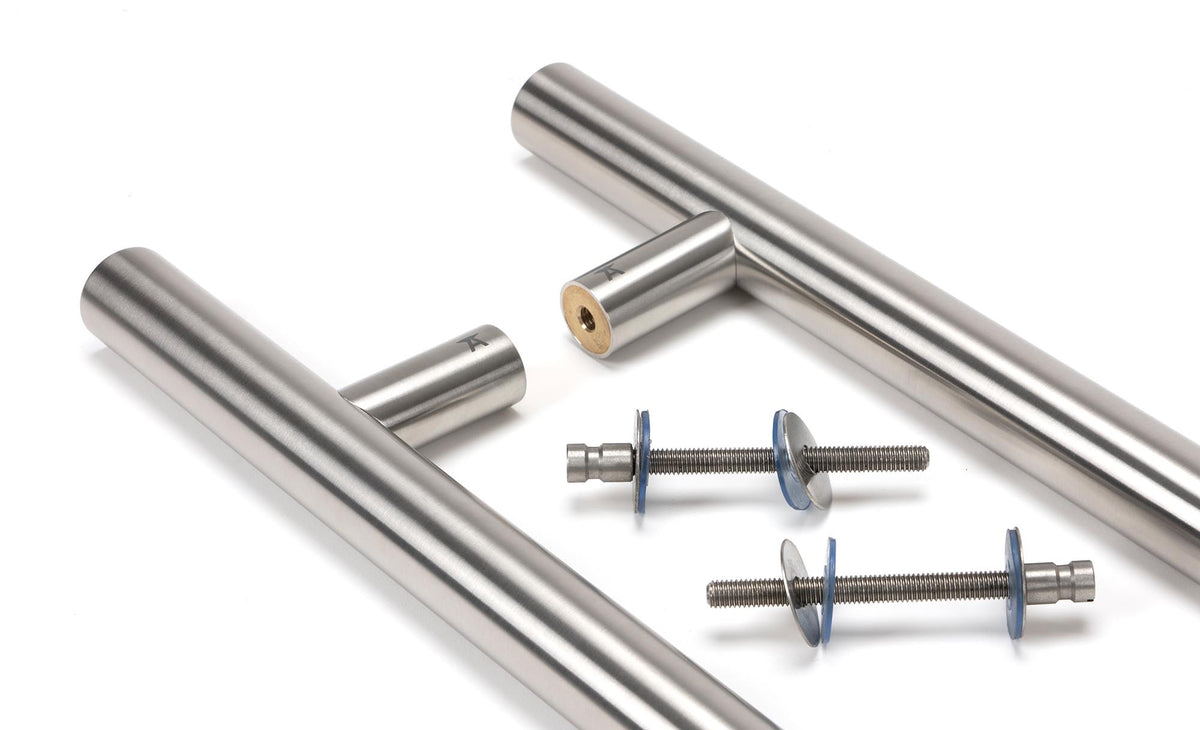 T-BAR HANDLE B2B FIX 0700HC 32x0900x80 SMA - 50229 by MARCHES (ANVIL) ARCHITECTURAL HARDWARE