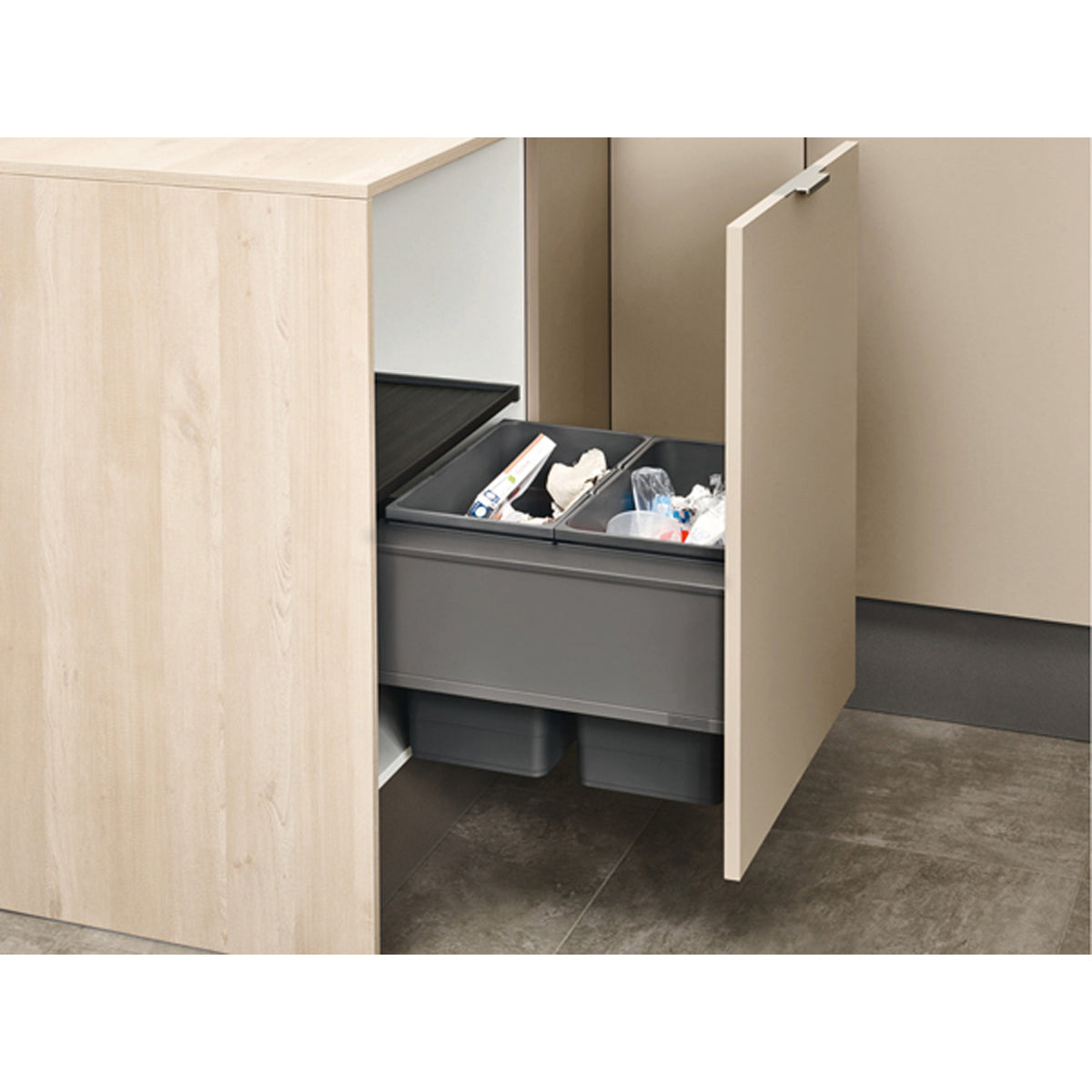 DISCONTINUED ONE2SEVEN BIN SET 450 1x8 1x32L by HAFELE UK LTD