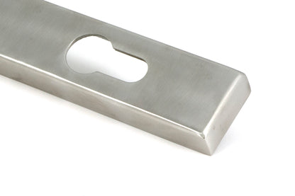 REEDED SLIMLINE ESPAGNOLETTE LOCK 123x244x70 SMA - 52083 by MARCHES (ANVIL) ARCHITECTURAL HARDWARE
