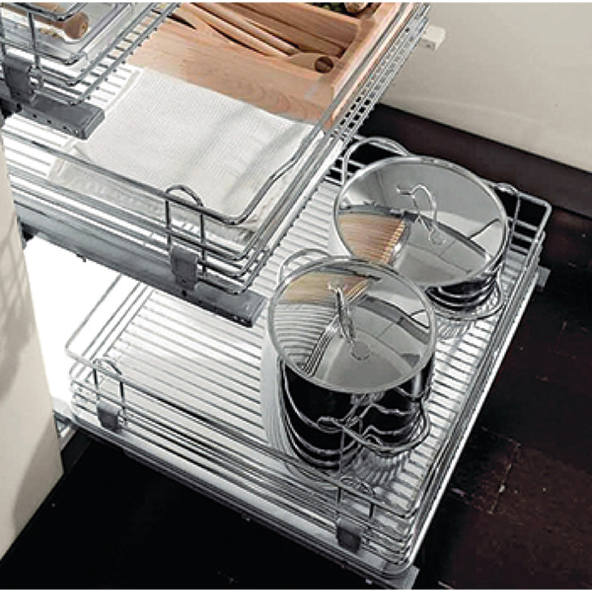 PULLOUT STORAGE FE BRACKETS