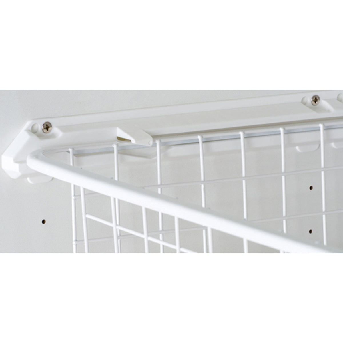 WARDROBE BASKET RUNNER FOR18 WHI