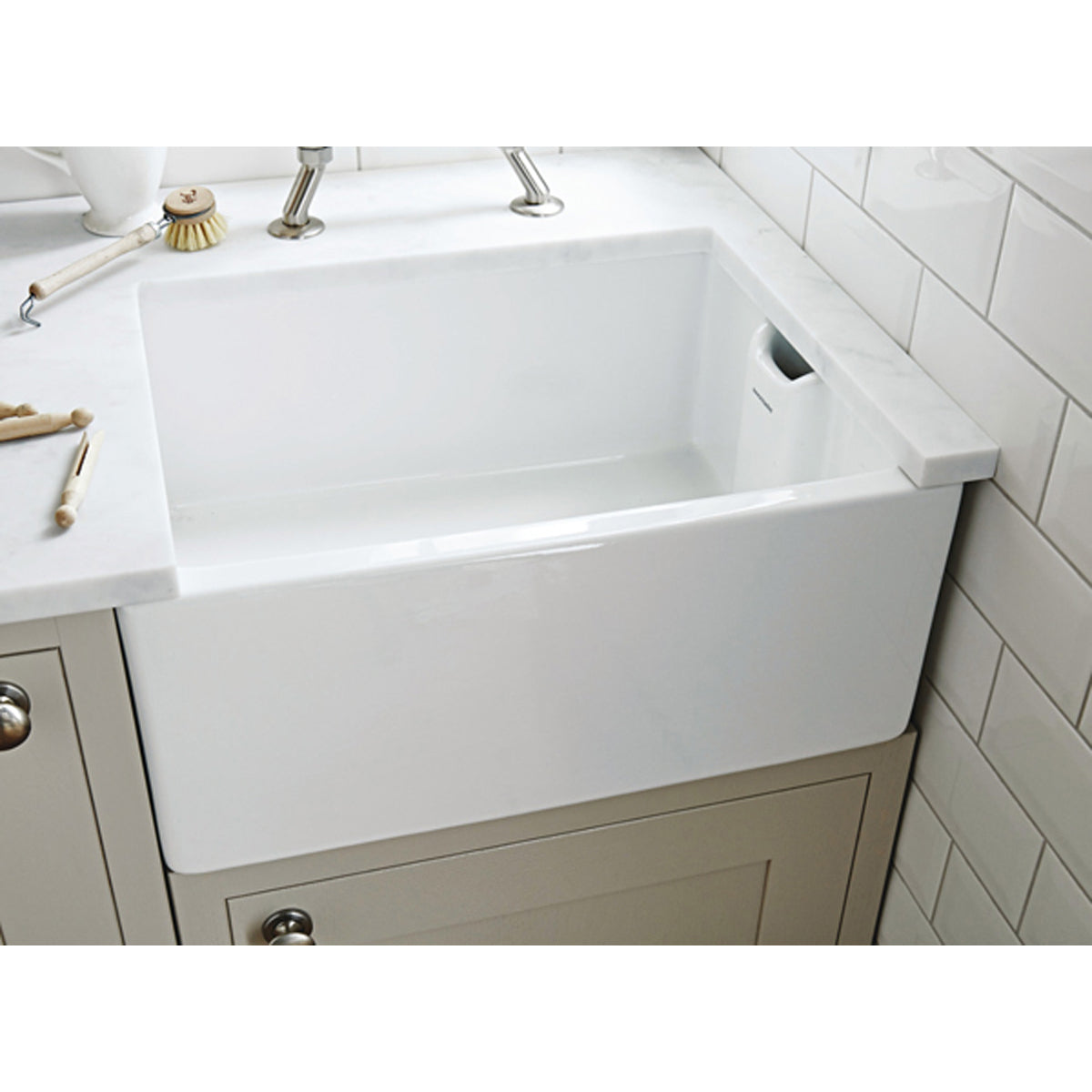 RMASTER FARM BELFAST SINK REV WHI