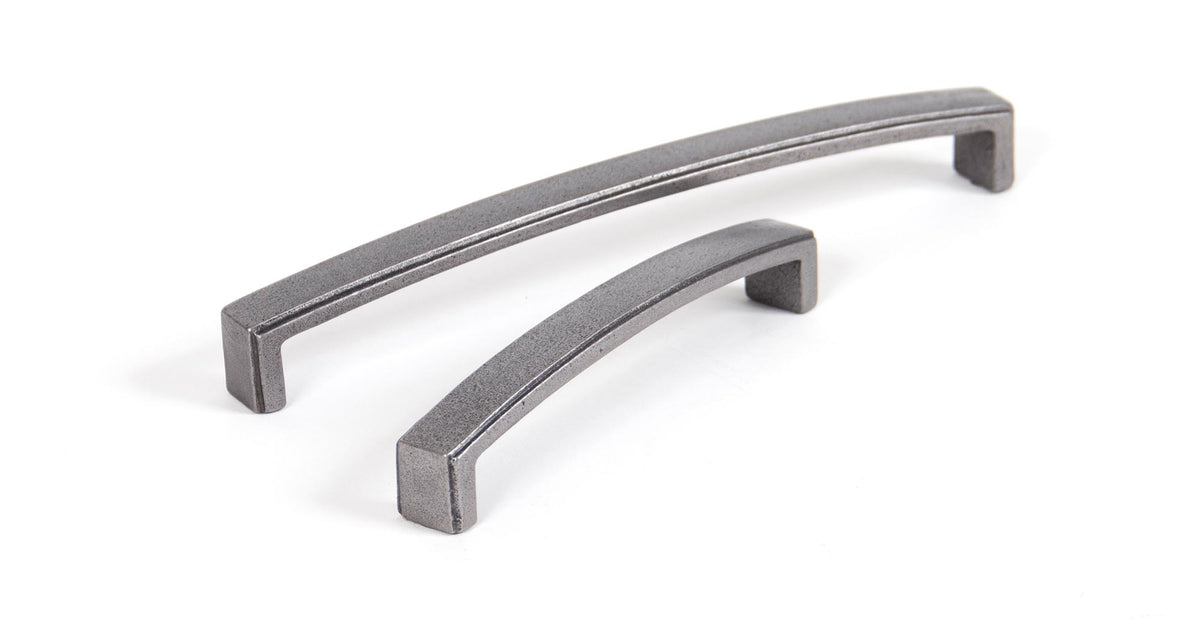 RIBBED PULL HANDLE 204HC 210x18x30 NSM - 83532 by MARCHES (ANVIL) ARCHITECTURAL HARDWARE