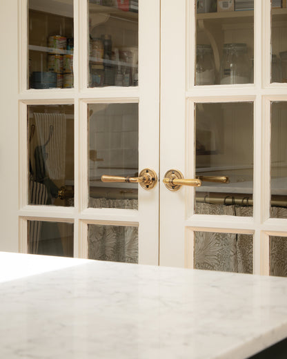 NEWBURY LEVER HANDLE+ROSE SPRUNG 124x60x64 AGBR - 91418 by MARCHES (ANVIL) ARCHITECTURAL HARDWARE