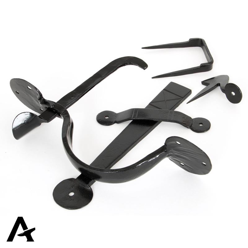BEAN THUMBLATCH MEDIUM 210x50 BLK - 33176 by MARCHES (ANVIL) ARCHITECTURAL HARDWARE