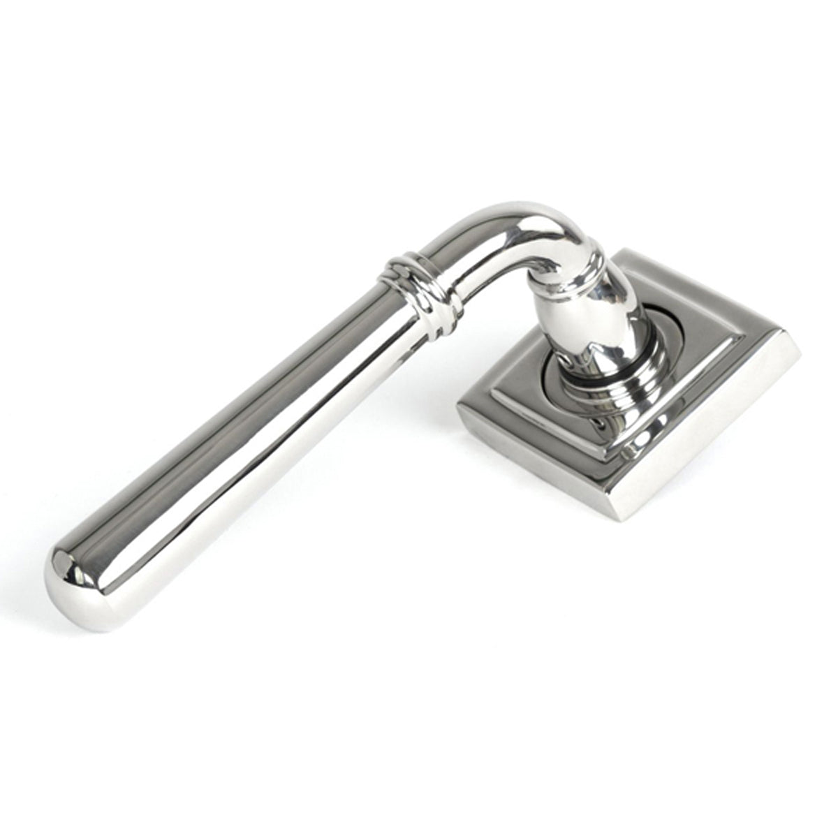 NEWBURY LEVER HANDLE+ROSE UNSPRUNG SQUARE 126x53x64 PMA