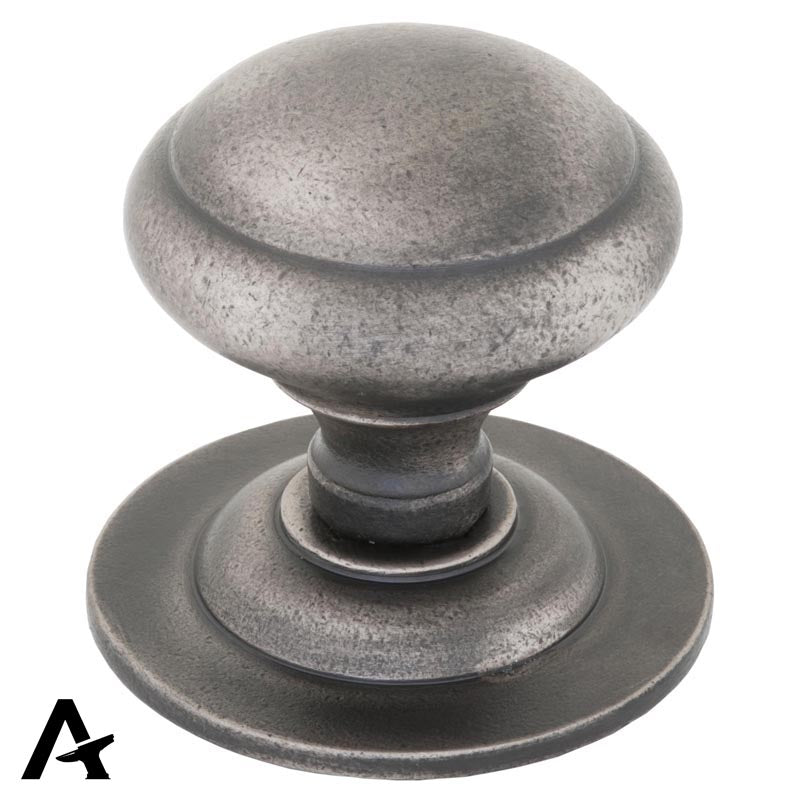 CENTRE DOOR KNOB 73x85x85 APW