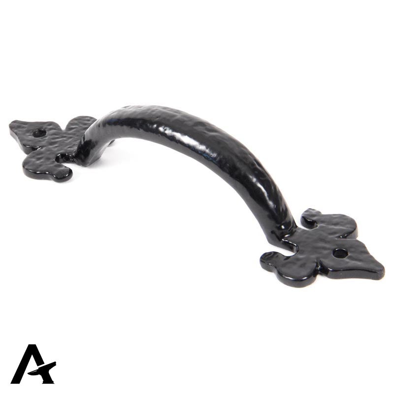 GOTHIC D HANDLE 123HC 153x39x34 BLK